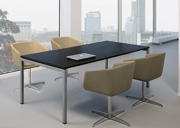 Delta Nova Meeting Table