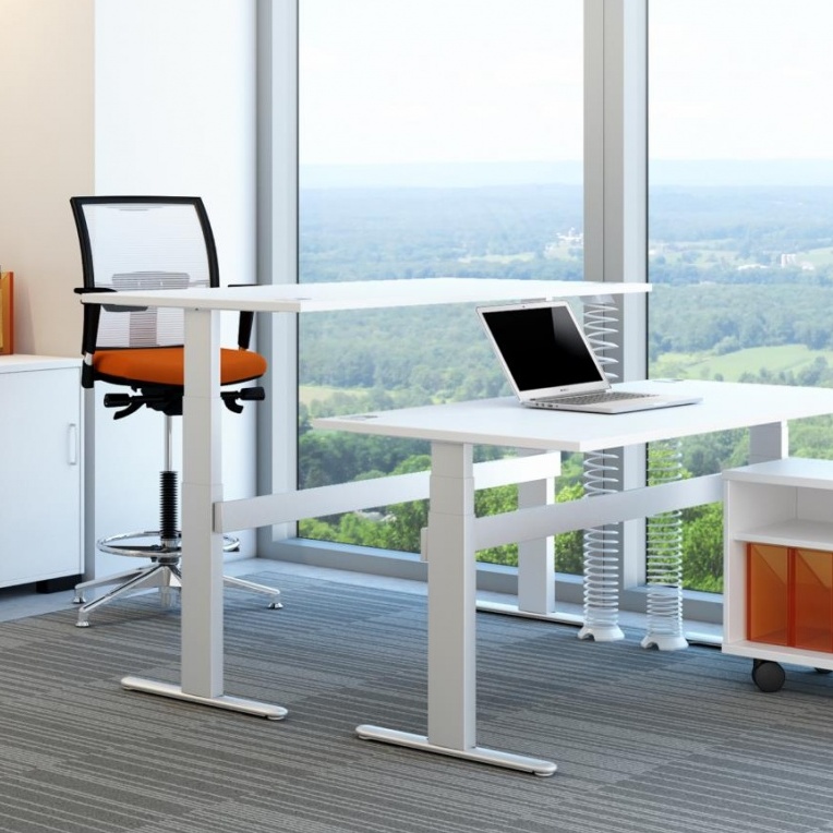 I Frame Electric Height Adjustable Desks