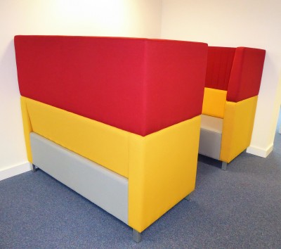 Roxton Meeting Booths