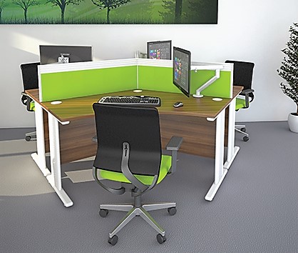 Poise 120 Degree Desks